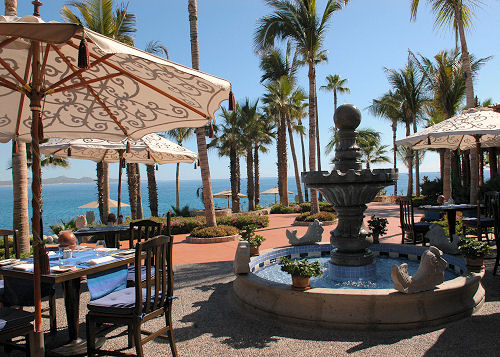 Palmilla Agua Restaurant